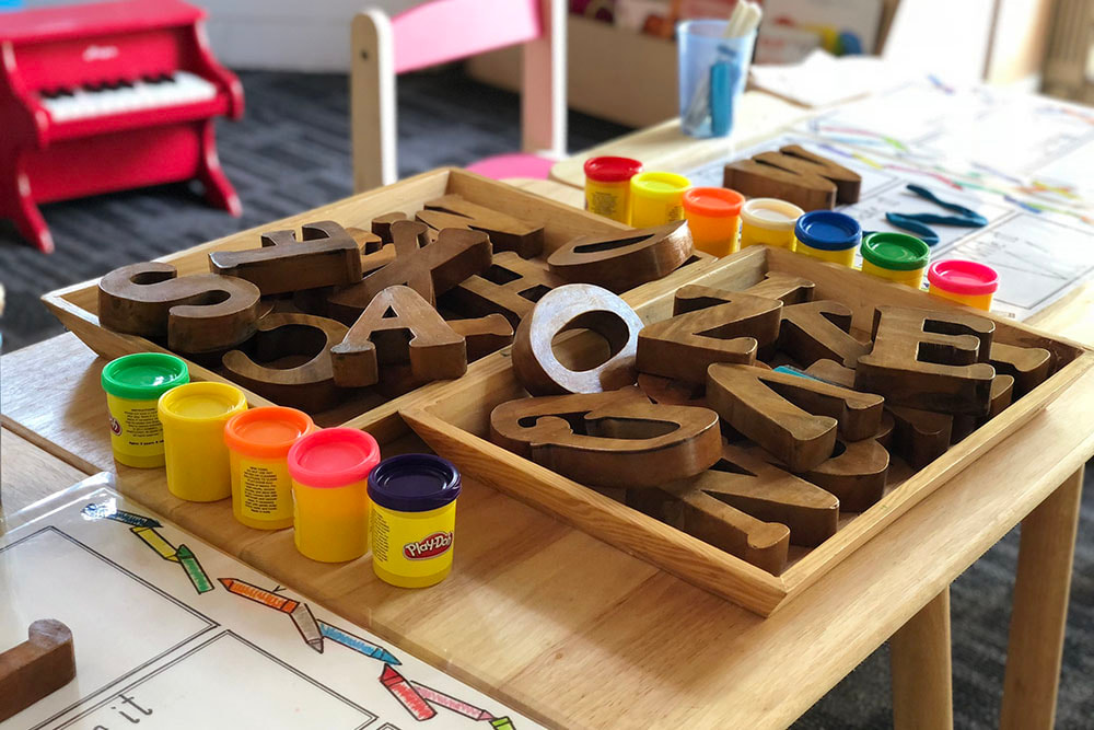 Montessori Preschool Environment: Is it Right for Your Child? - Flagstaff Montessori - Sunnyside